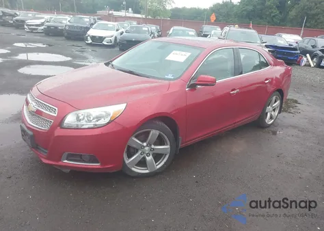 2013 Chevrolet Malibu 2Lz z USA, uszkodzony, nr VIN 1G11J5SX1DF191318